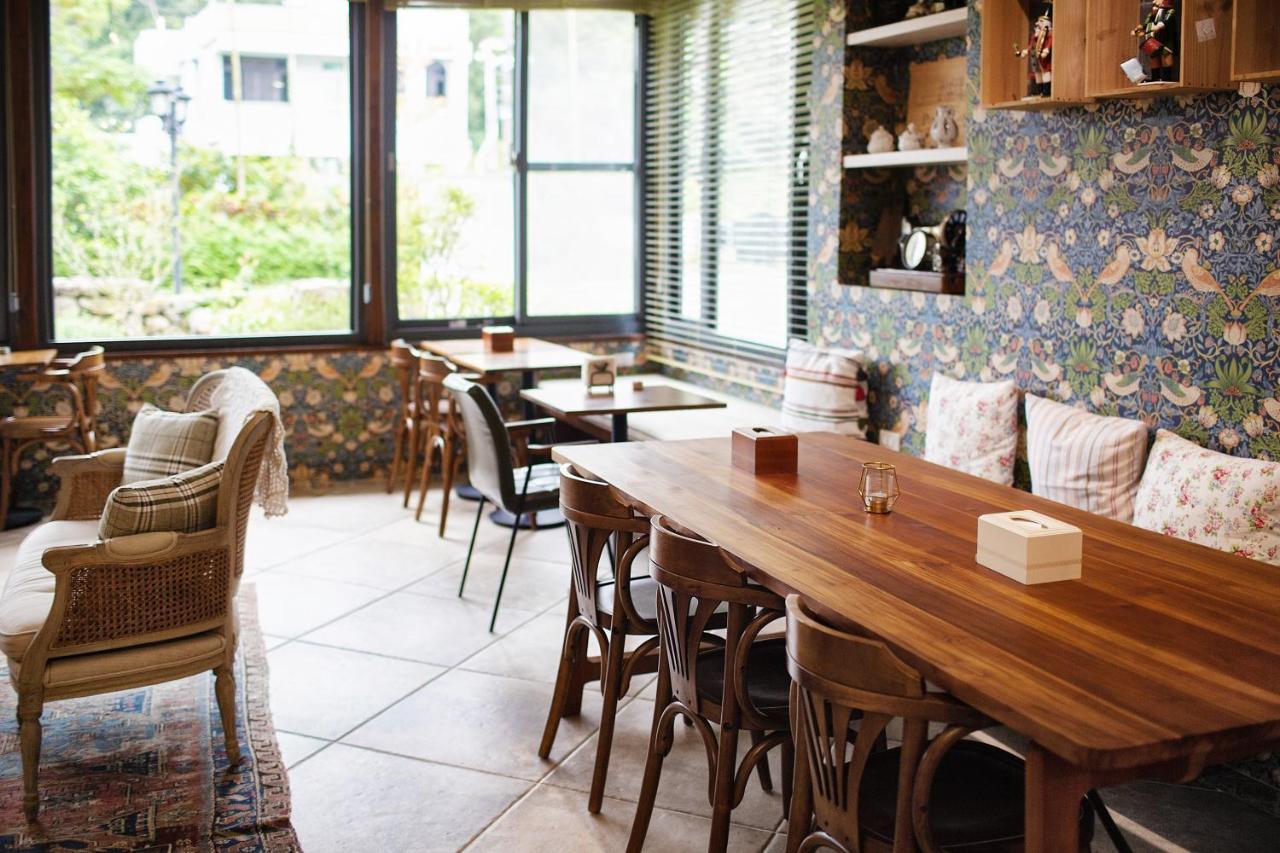 R&J Guesthouse Юаншан Екстериор снимка